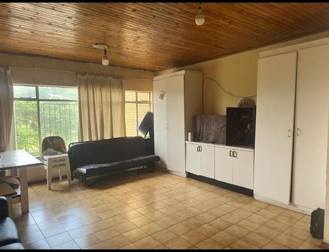 2 BEDROOM APARTMENT FOR SALE IN LAUDIUM